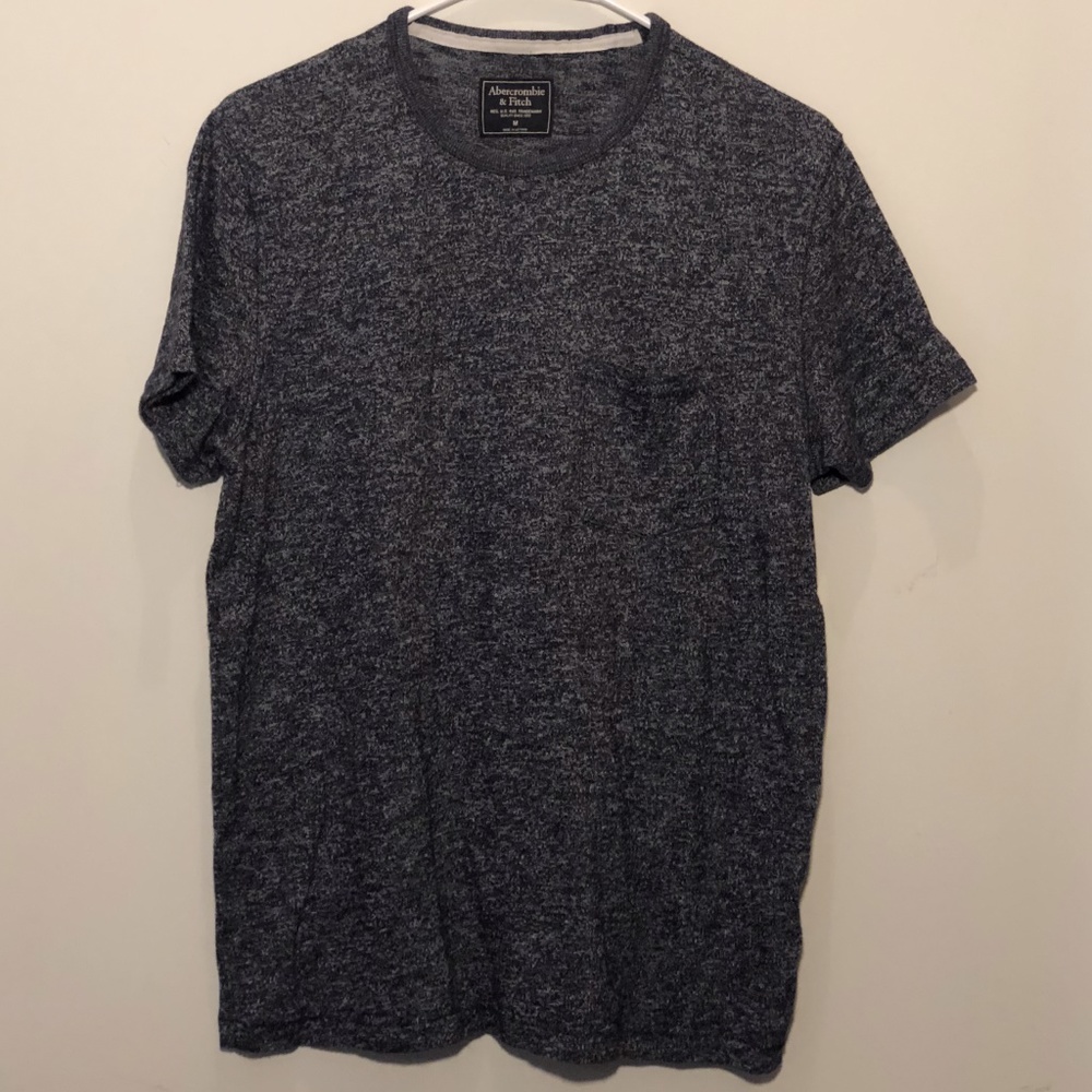 Abercrombie & Fitch Men's Medium Knit Tee Grey